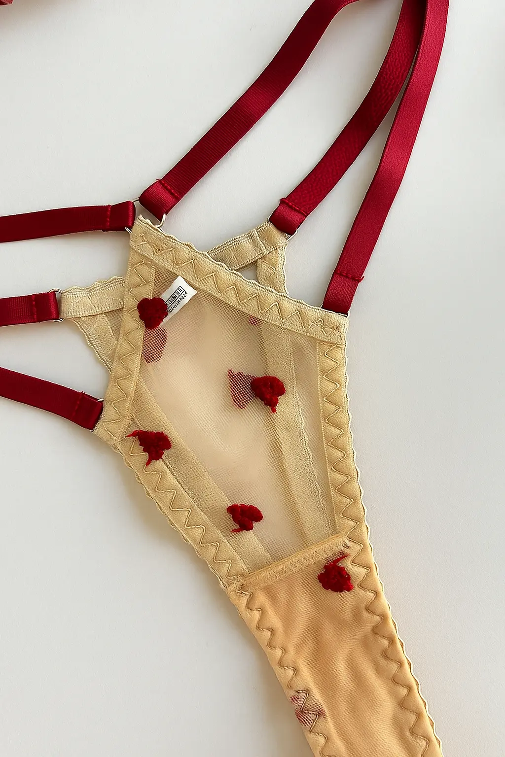 CONJUNTO CON LIGUEROS ANASTASIA — imagen 3