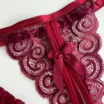 CONJUNTO CON LIGUEROS SCARLETT — imagen 3