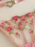 CONJUNTO DE LENCERÍA FLORAL FLOWERS — imagen 3
