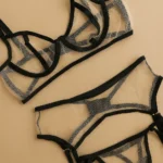 CONJUNTO CON LIGUERO ARIANA — imagen 4