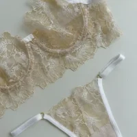 SET LEXI BLANCO conjunto de lenceria con encaje lexi