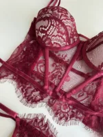 Corset de encaje Alessia vino tinto — imagen 2