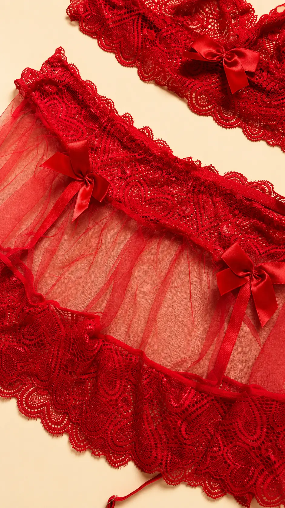 Conjunto de Lencería Roja Roma con Portaligas — imagen 4