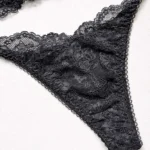 Conjunto de lencería en encaje negro Nina — imagen 3