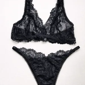 Conjunto de lencería en encaje negro Nina