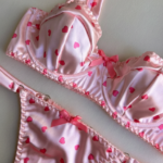 Conjunto de lenceria Valentina en corazones — imagen 4