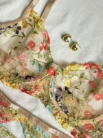 Conjunto de lencería bordado con ligueros Fenty dorado — imagen 2