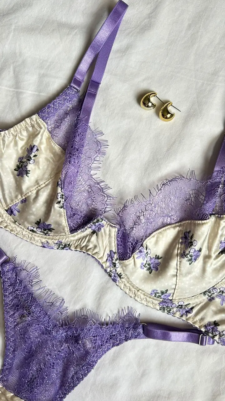 Brasier en encaje y satin violeta