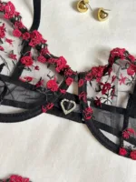 Conjunto de lencería Aitana en bordado floral — imagen 4