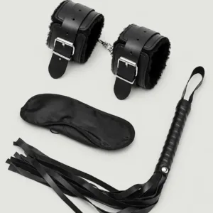 Kit de látigo, esposas y antifaz para parejas en color negro