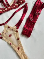 Conjunto de lencería Anastasia con ligueros vino tinto — imagen 4