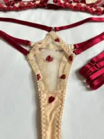Conjunto de lencería Anastasia con ligueros vino tinto — imagen 3